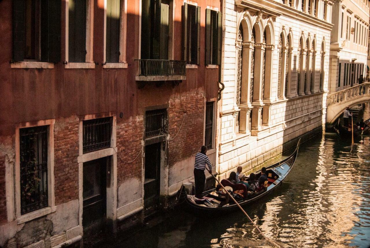 Palazzo Orseolo- Gondola View Hotel Velence Kültér fotó